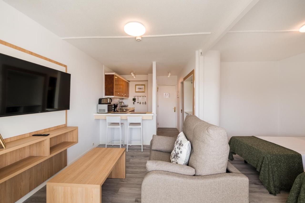 Studio Apartment Balcony