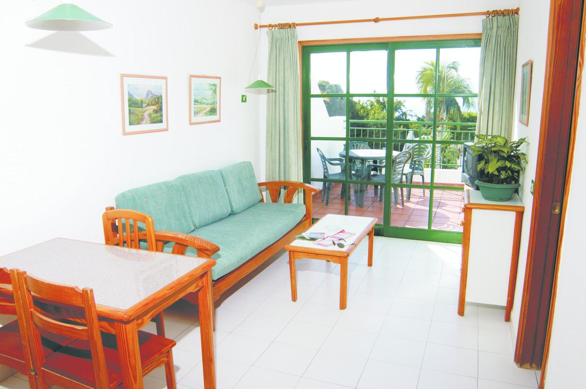 One-Bedroom Standard Apartment