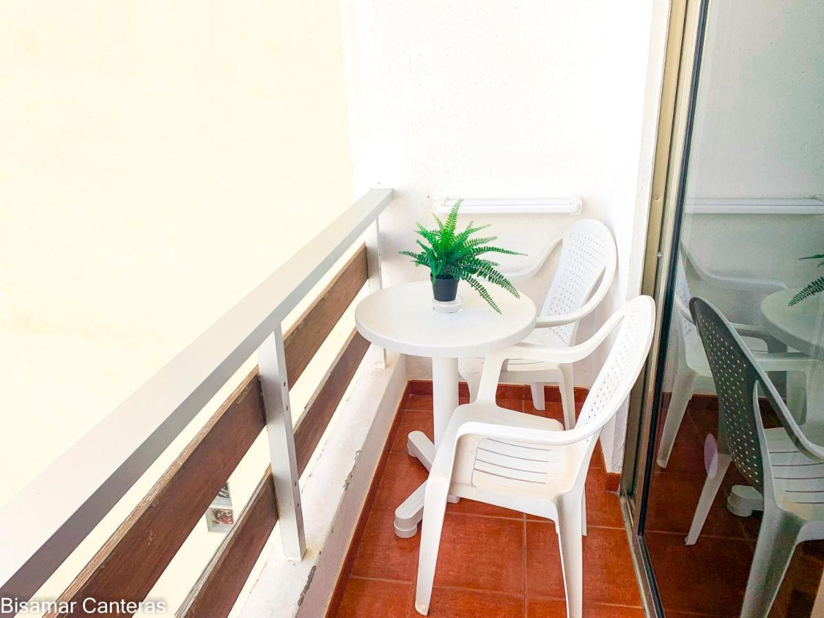 Studio Balcony