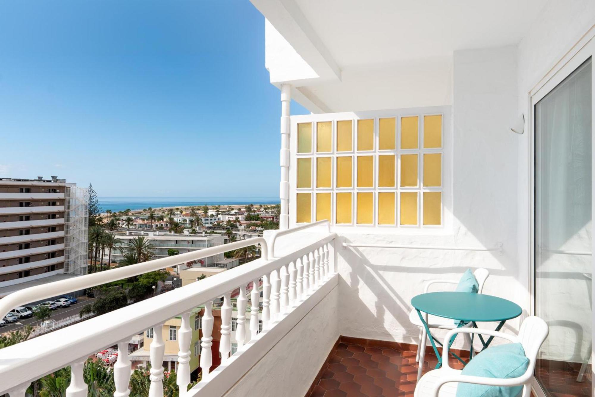 Superior Room Balcony partial Sea View