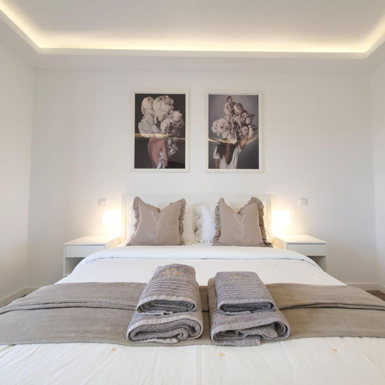 Deluxe Double Room Side Sea View