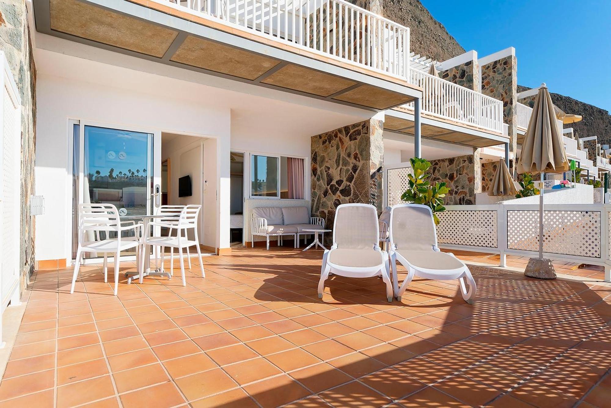 Premium One Bedroom Apartment Large Terrace