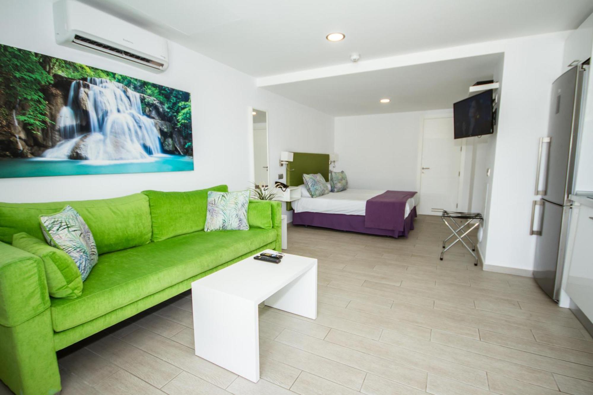 Premium Studio Terrace