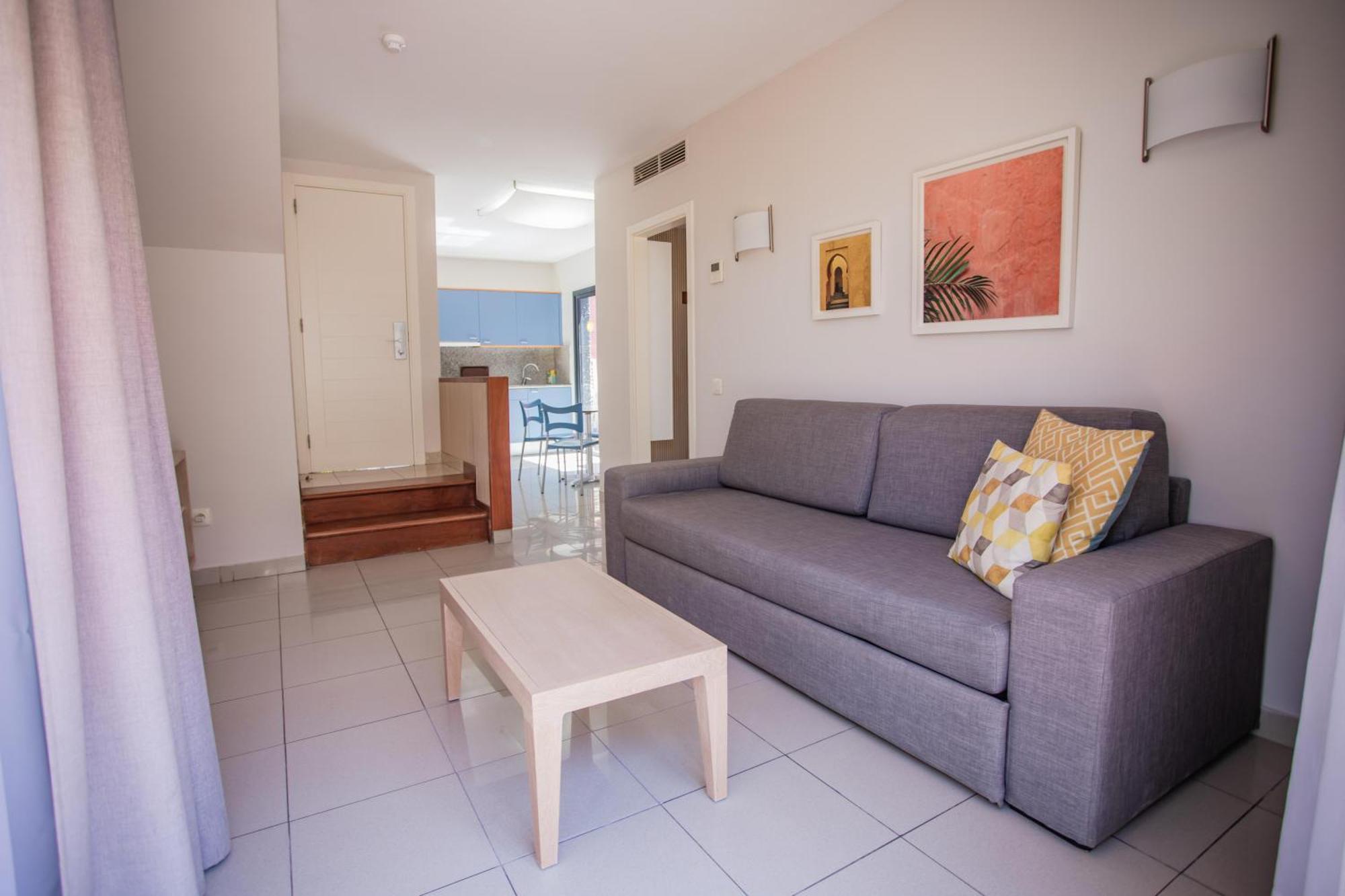 Classic One Bedroom Apartment