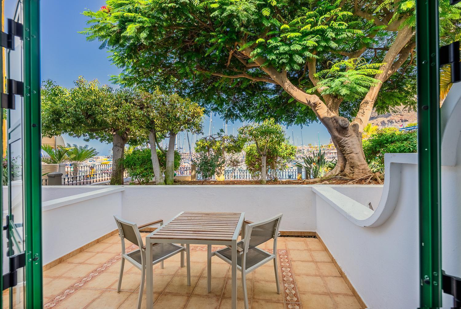 Double Room Port View Balcony or Terrace