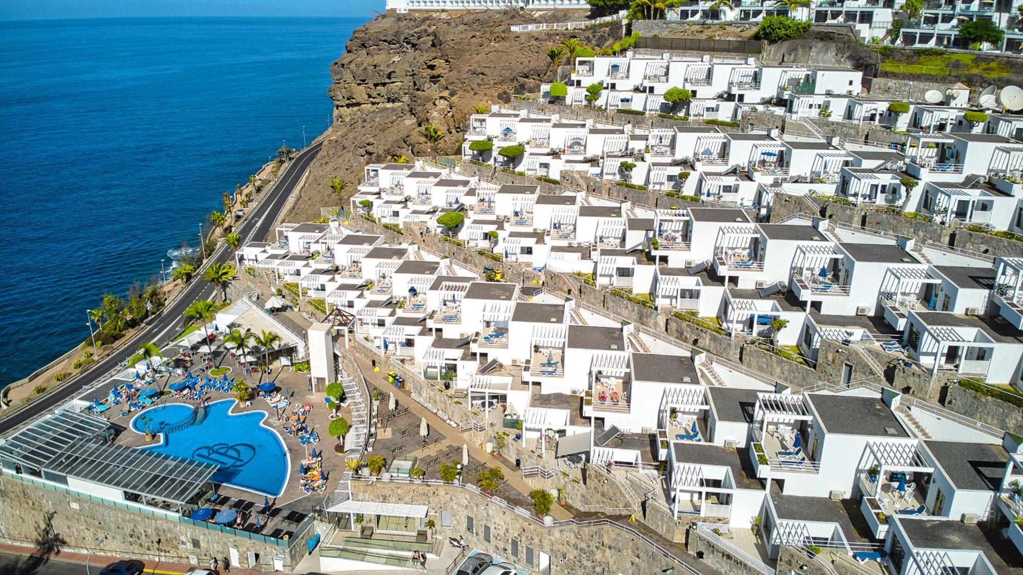 Superior One-Bedroom Apartment Sea View