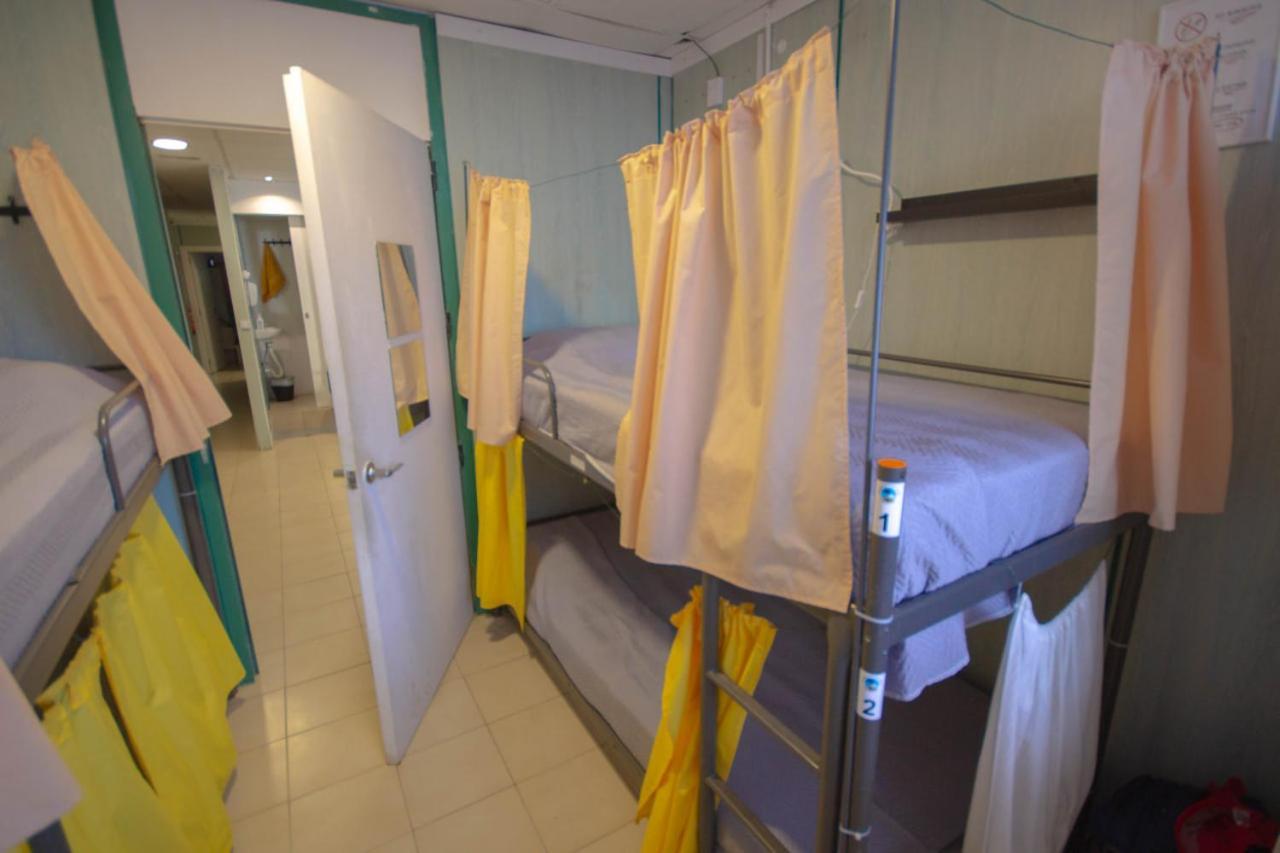 Bed 4-Bed Mixed Dormitory Room