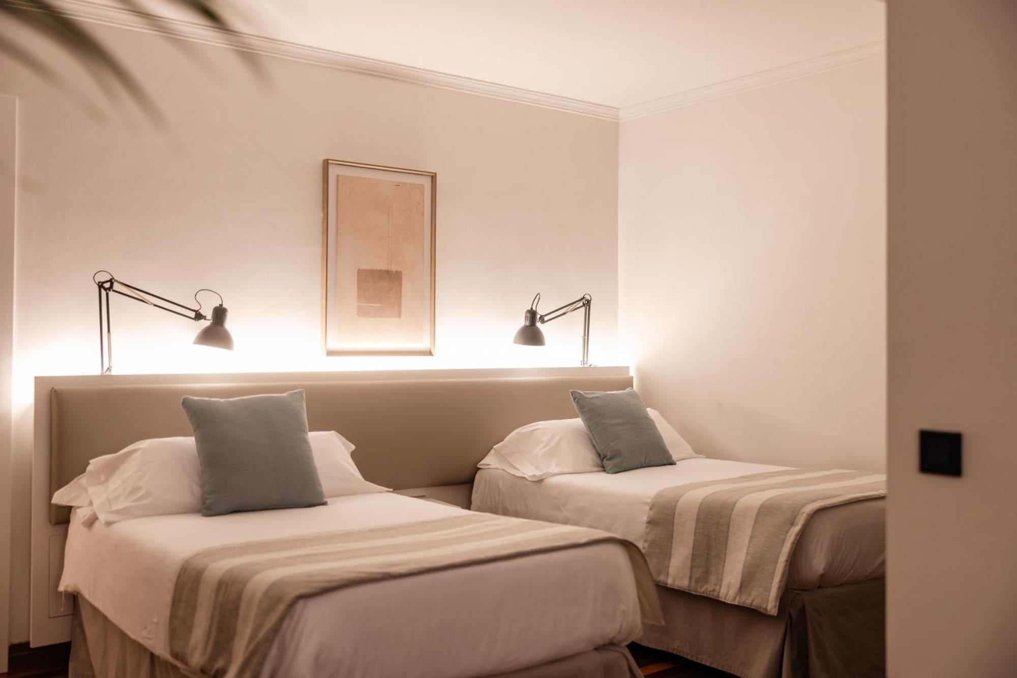 Double or Twin Room Garden View