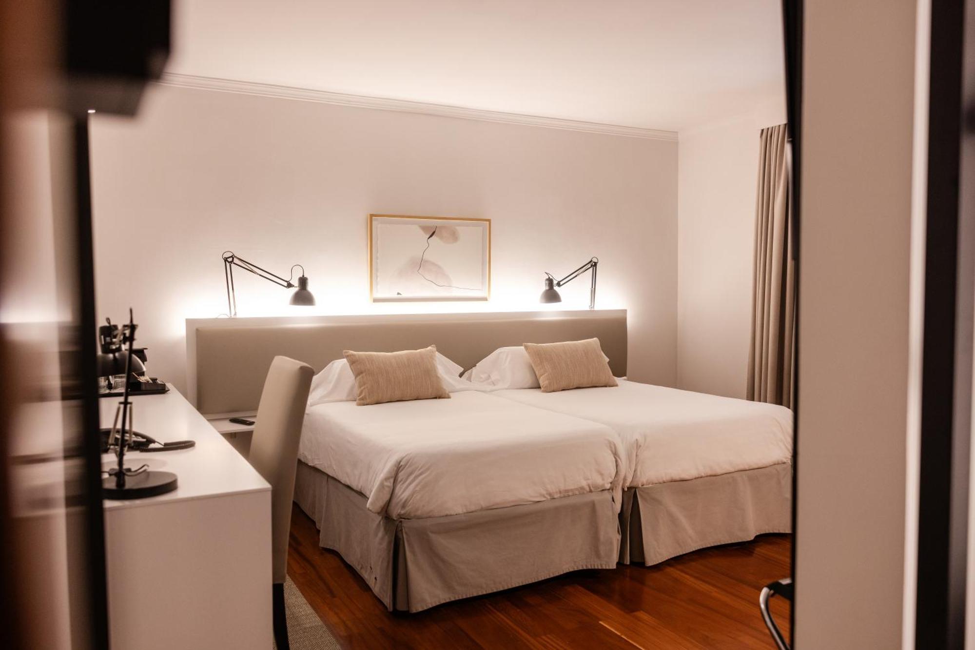 Double or Twin Room Garden View