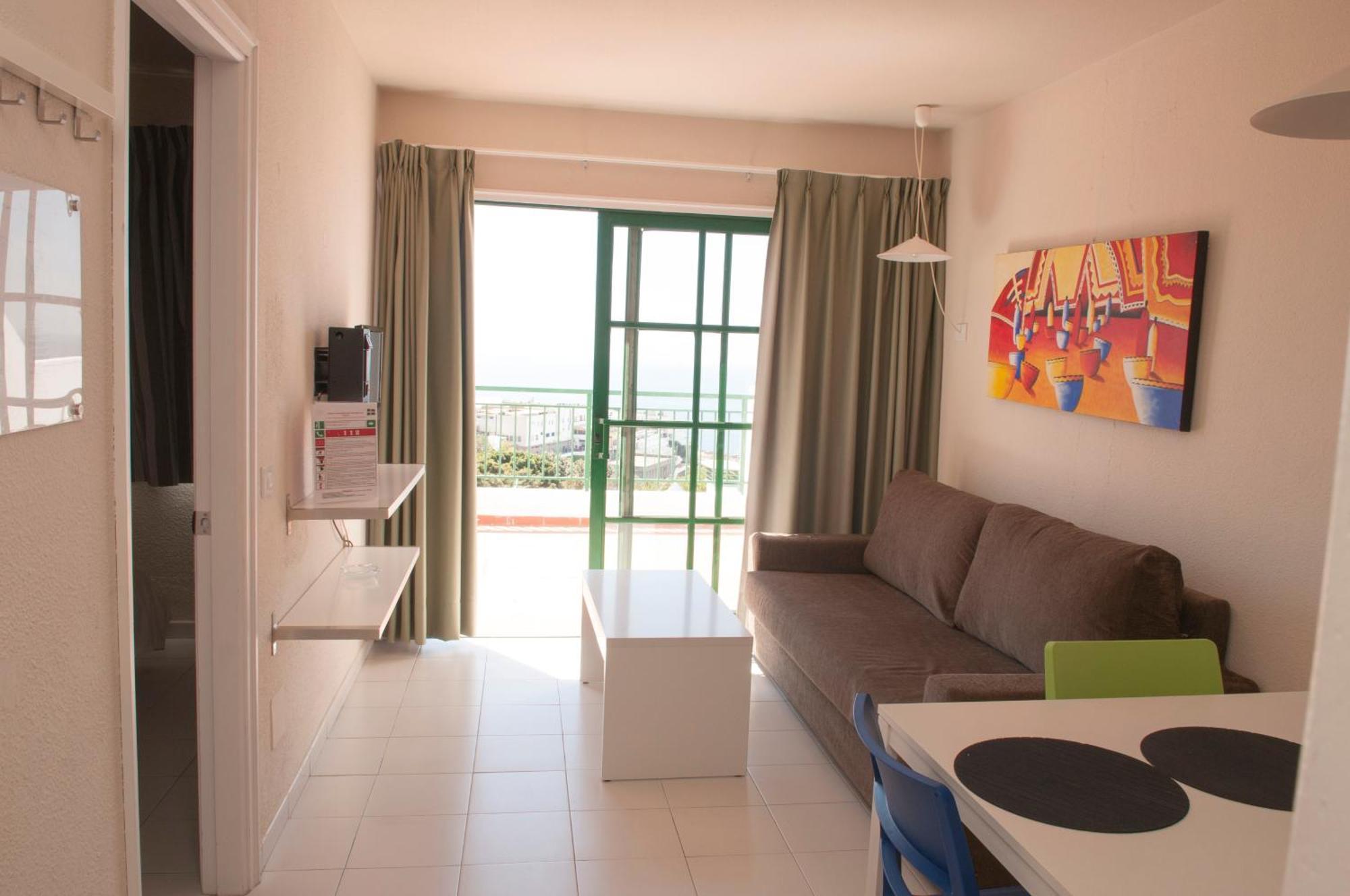 Superior One-Bedroom Apartment Balcony