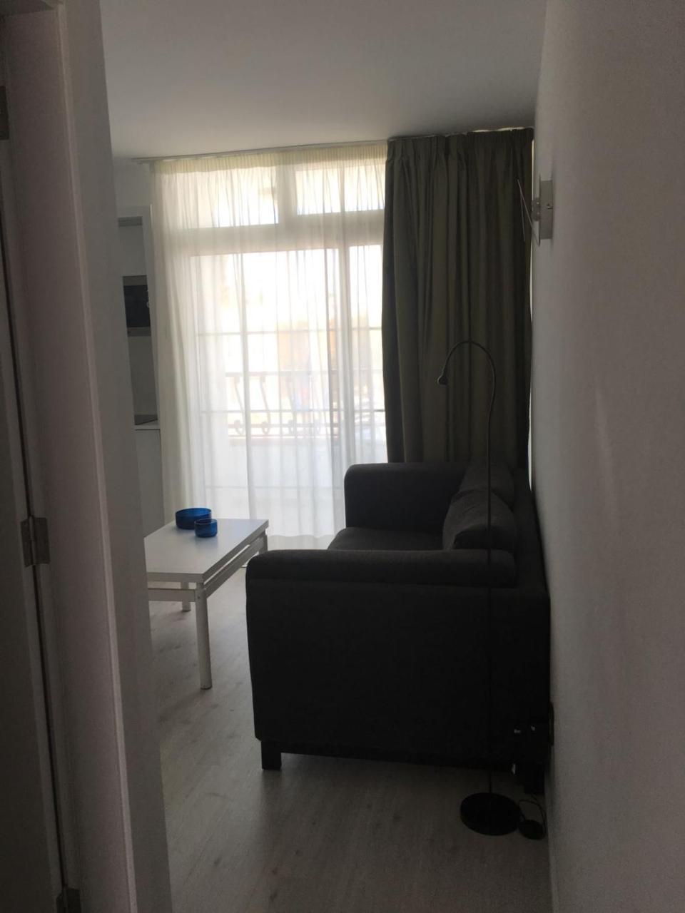 Superior One-Bedroom Apartment