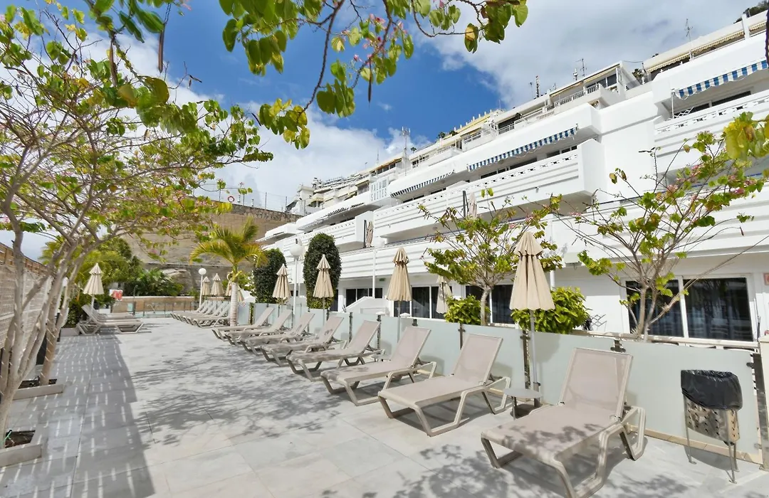 Palm Suites By Chaturhotels-1