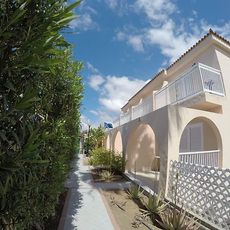 Bungalows Parque Nogal (Adults Only)-2
