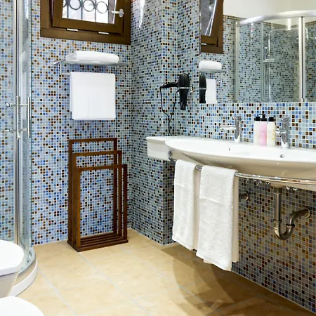 Idyll Suites - Adults Only-3