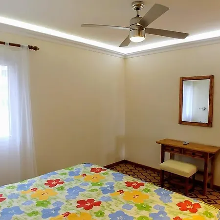 Apartamentos El Chaparral-2