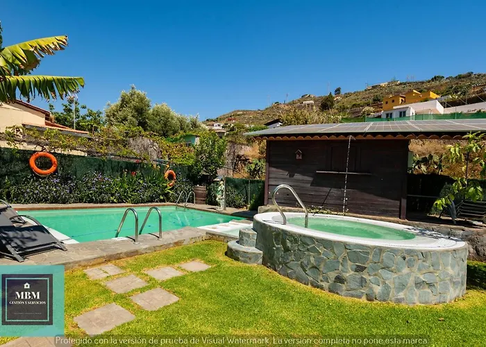 Casa Ignacita Vv Villa Las Palmas met een Zwembad