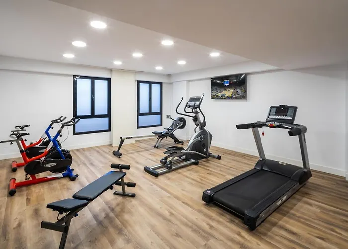 Las Palmas de Gran Canaria hotels near La Cicer