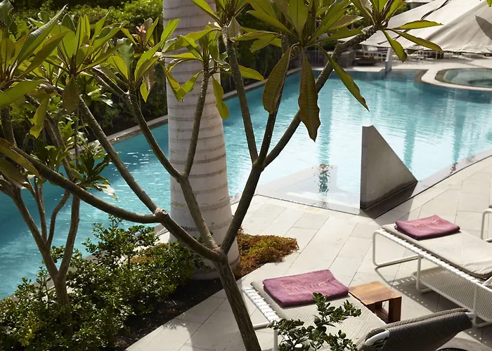 Playa del Ingles (Gran Canaria) hotels near Pacha