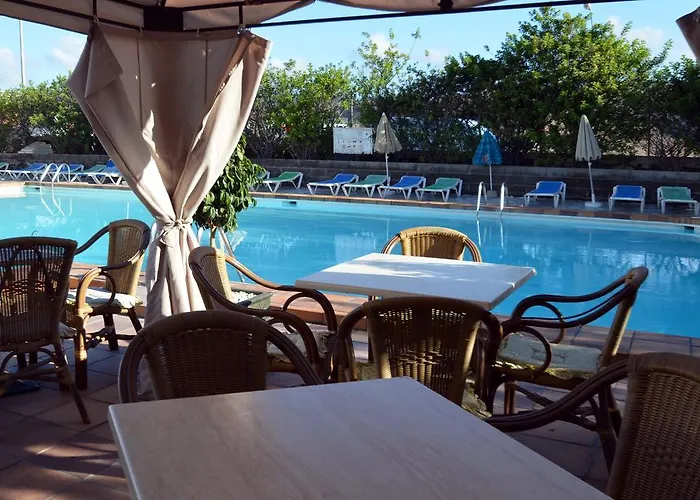 Playa del Ingles (Gran Canaria) Condos for Rent