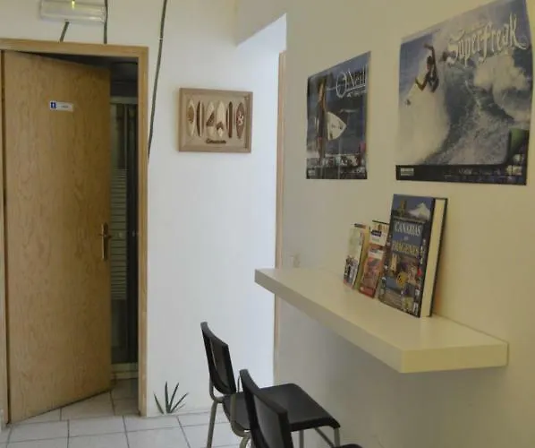 Little Surf House Hostel Las Palmas de Gran Canaria