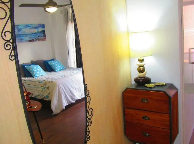 Estudio con encanto en la playa  Telde